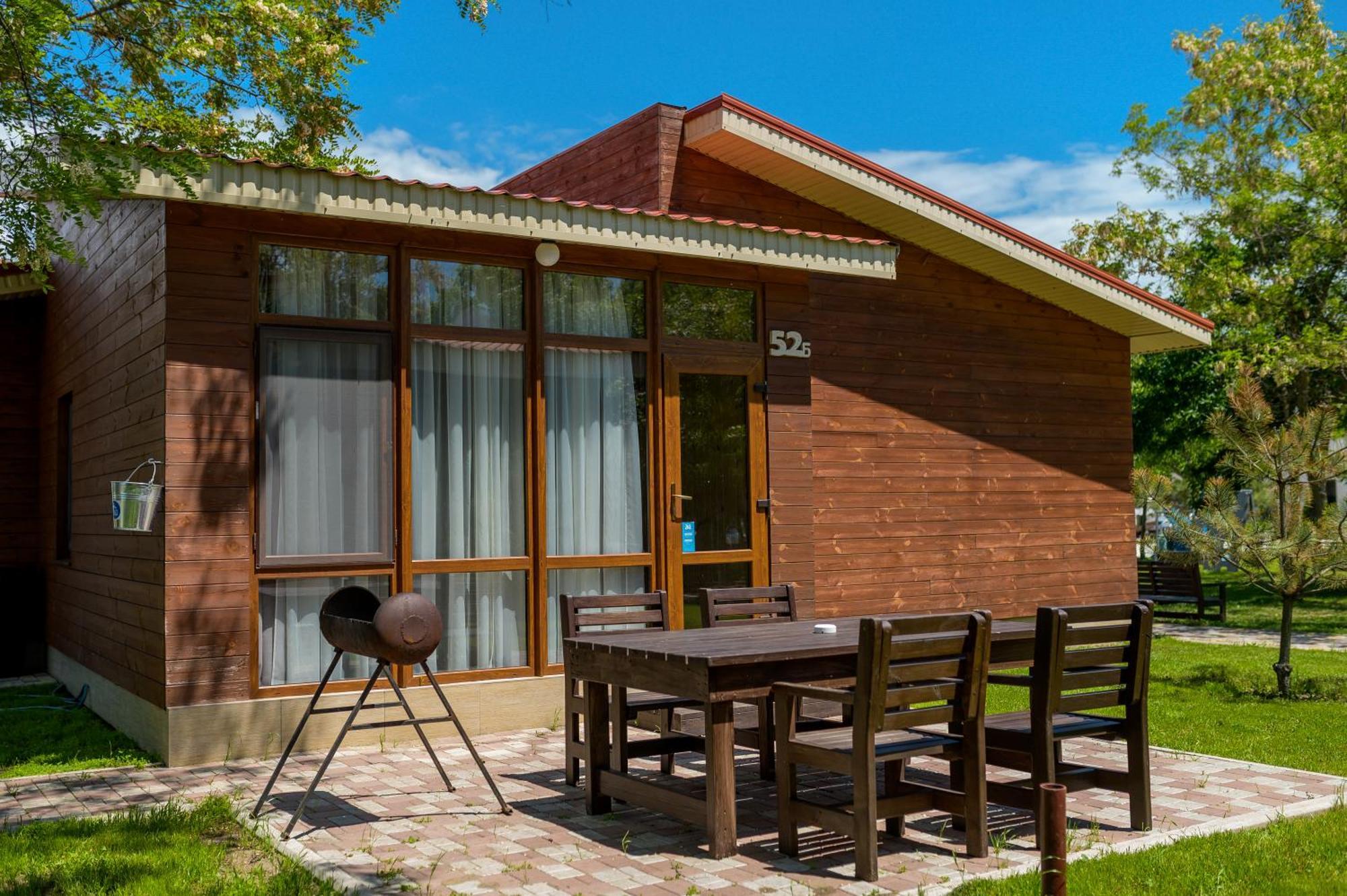 Prichal 80 Hotel Zatoka Luaran gambar