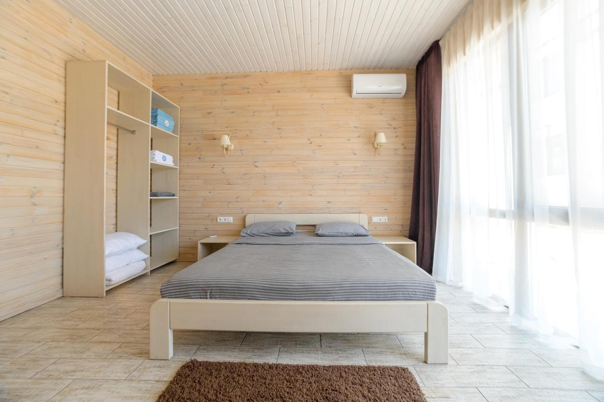 Prichal 80 Hotel Zatoka Luaran gambar