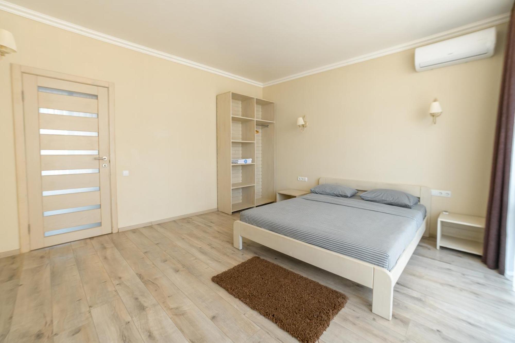 Prichal 80 Hotel Zatoka Luaran gambar